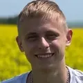 Я Данил, 20, из Новокузнецка, ищу знакомство для приятного времяпровождения