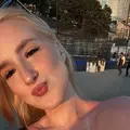Я Ангелина, 18, знакомлюсь для вирта в Санкт-Петербурге