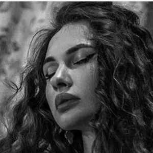 Eliza из Каменска, мне 28, познакомлюсь для приятного времяпровождения