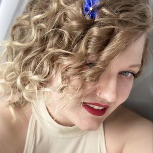 Я Анастасия, 21, из Москвы, ищу знакомство для дружбы