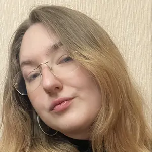 Я Полина, 21, из Твери, ищу знакомство для постоянных отношений