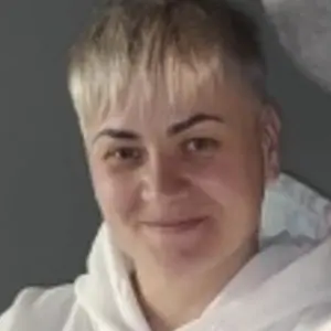 Я Nata, 38, знакомлюсь для постоянных отношений в Вологде