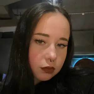 Наташа из Уфы, ищу на сайте открытые отношения