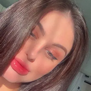 Я Аля, 27, из Ростова-на-Дону, ищу знакомство для приятного времяпровождения