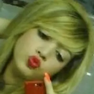 Карина из Лешуконского, ищу на сайте вирта