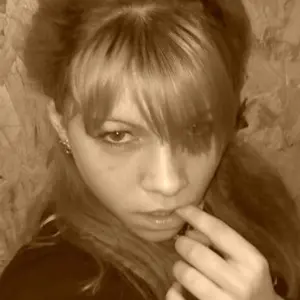 Я Тамила, 21, из Кореновска, ищу знакомство для постоянных отношений