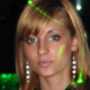 Полина из Зеленогорска, ищу на сайте общение