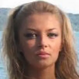 Кристина из Икши, ищу на сайте знакомства на одну ночь