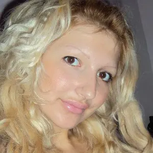 Я Алёна, 22, знакомлюсь для общения в Гурьевске