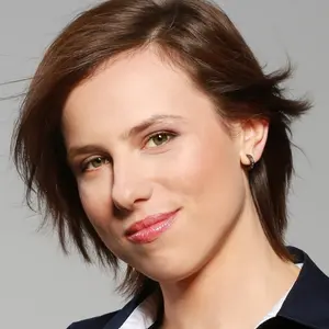 Карина из Сторожинца, мне 28, познакомлюсь для вирта