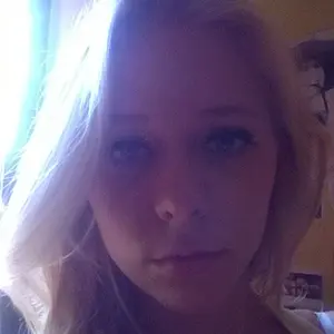 Белла из Ленинска-Кузнецкого, мне 21, познакомлюсь для общения