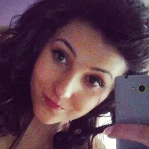 Валентина из Землянщины, мне 19, познакомлюсь для постоянных отношений