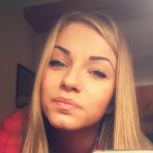 Я Регина, 19, знакомлюсь для общения в Няндоме