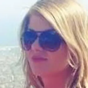 Анфиса из Сегежи, ищу на сайте постоянные отношения