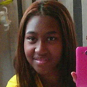 Светлана из Прохладного, мне 24, познакомлюсь для общения