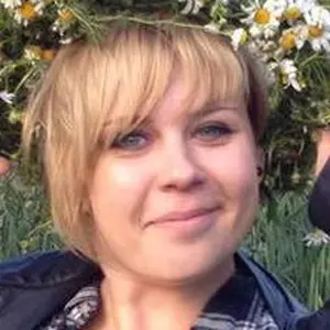 Я Аврора, 25, из Коммунарки, ищу знакомство для постоянных отношений