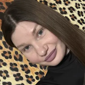 Ксю из Калуги, ищу на сайте знакомства на одну ночь