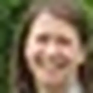 Я Тами, 41, знакомлюсь для постоянных отношений в Ломоносове