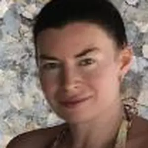 Алина из Симферополя, мне 45, познакомлюсь на одну ночь