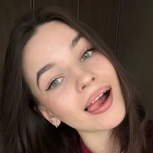 София из Ростова-на-Дону, мне 24, познакомлюсь для постоянных отношений