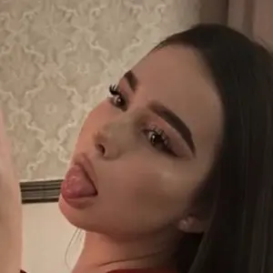 Я Каролина, 19, знакомлюсь без обязательств в Ростове-на-Дону