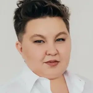 Ирина из Новокузнецка, ищу на сайте открытые отношения