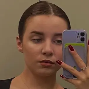Оксана из Липецка, ищу на сайте дружбу