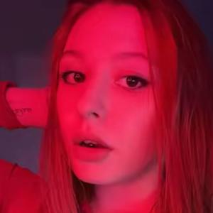 Я Алиса, 19, знакомлюсь на одну ночь в Барнауле