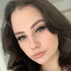 Анюта из Москвы, ищу на сайте вирта