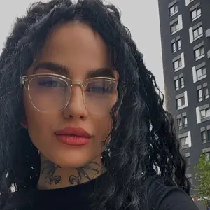 Я Oksana, 22, из Москвы, ищу знакомство для общения