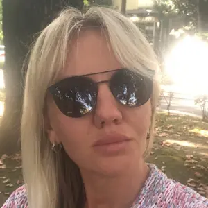 Я Юлия, 45, знакомлюсь для постоянных отношений в Санкт-Петербурге