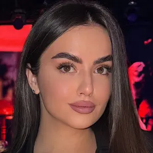 Ari из Москвы, мне 23, познакомлюсь на одну ночь