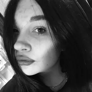 Арина из Киселевска, мне 22, познакомлюсь для постоянных отношений