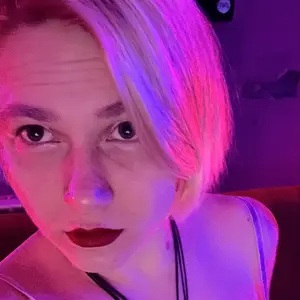 Я Alice, 25, из Перми, ищу знакомство для общения