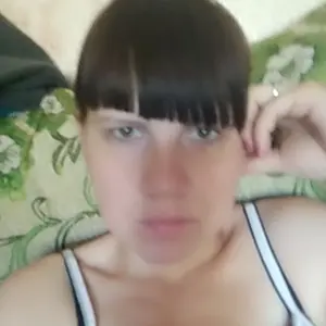 Я Настя, 35, из Белогорска, ищу знакомства без обязательств