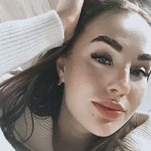 Ксения из Выборга, мне 25, познакомлюсь на одну ночь