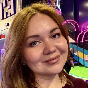 Polina из Ульяновска, ищу на сайте приятное времяпровождение