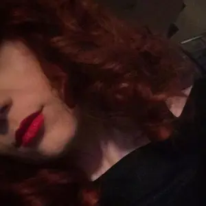 Я Елена, 26, из Иванова, ищу знакомство для приятного времяпровождения