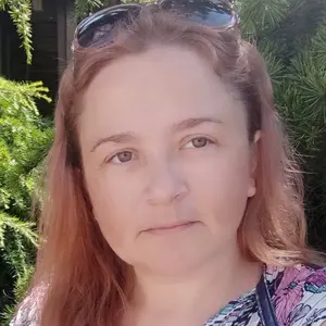 Я Анна, 38, из Симферополя, ищу знакомство для приятного времяпровождения