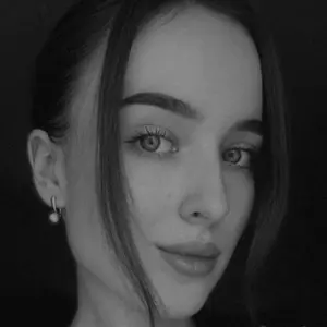 Кристина из Уфы, ищу на сайте общение