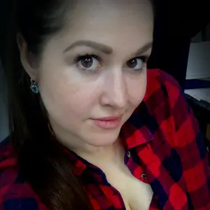 Ирина из Суровикина, ищу на сайте постоянные отношения