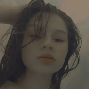 Я Ева, 22, из Нижнекамска, ищу знакомство для приятного времяпровождения