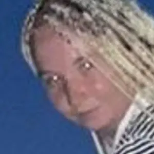 Я Юлия, 24, из Новочебоксарска, ищу знакомство для постоянных отношений