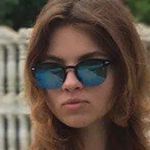 Виктория из Коломны, ищу на сайте постоянные отношения