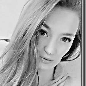 Я Лена, 27, знакомлюсь на одну ночь в Елизове