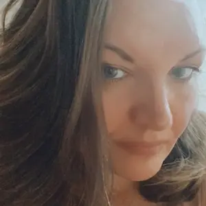Я Надин, 43, из Петропавловска-Камчатского, ищу знакомство для приятного времяпровождения