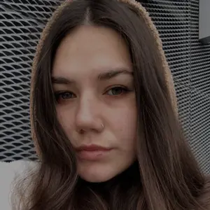 Анастасия из Симферополя, ищу на сайте дружбу