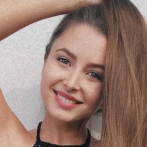 Вика из Черкесска, ищу на сайте знакомства без обязательств