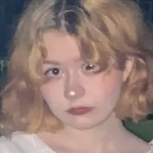 Я Госпожа, 18, из Тулы, ищу знакомство для постоянных отношений