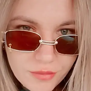 Ксения из Белгорода, мне 27, познакомлюсь для совместных путешествий